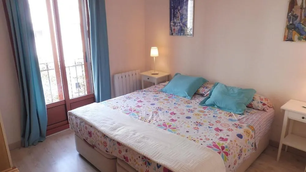 Absolute Sagrada Familia Apartman Barcelona Spanyolország